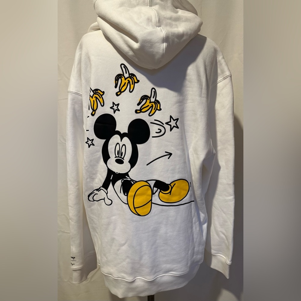 🥰 NWT SAMII RYAN MICKEY MOUSE BANANA SPLIT WHITE HOODIE 🥰